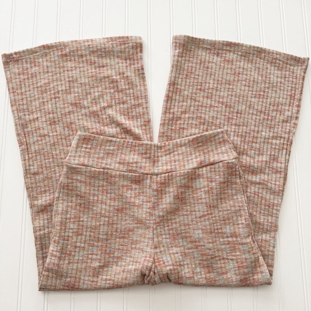Olivia & Vivian Wide Leg Cropped Ribbed Knit Pants - Size Small